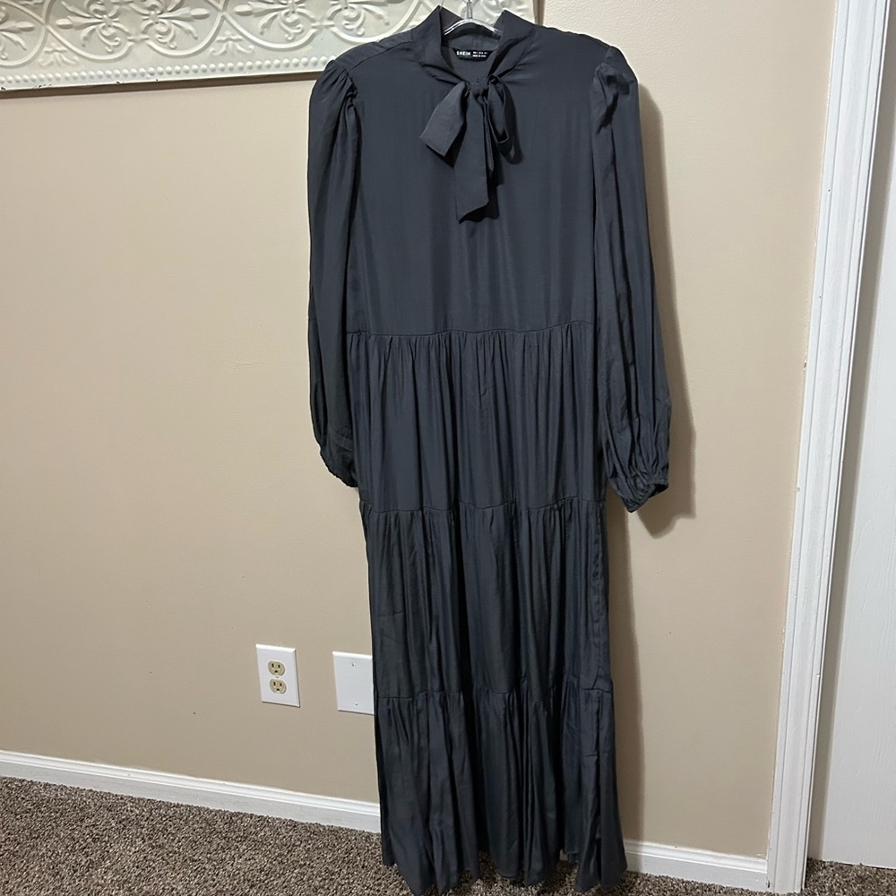 Ladies dress